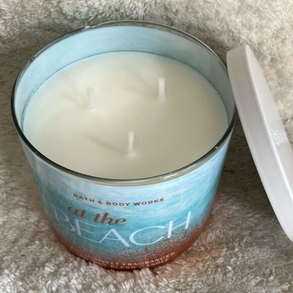 Bath and Body Works At The Beach - Picture 3 of 3